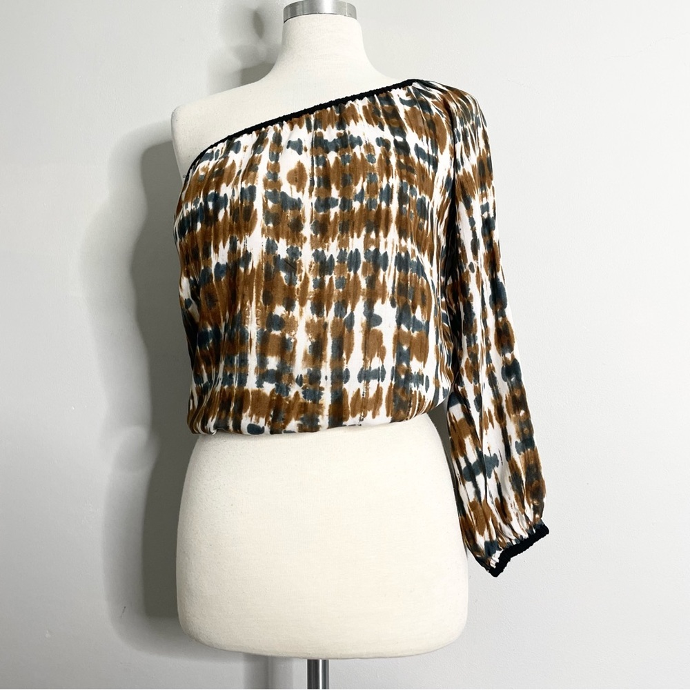 HECHO A MANO Long Sleeve One Shoulder Tie Dye Top